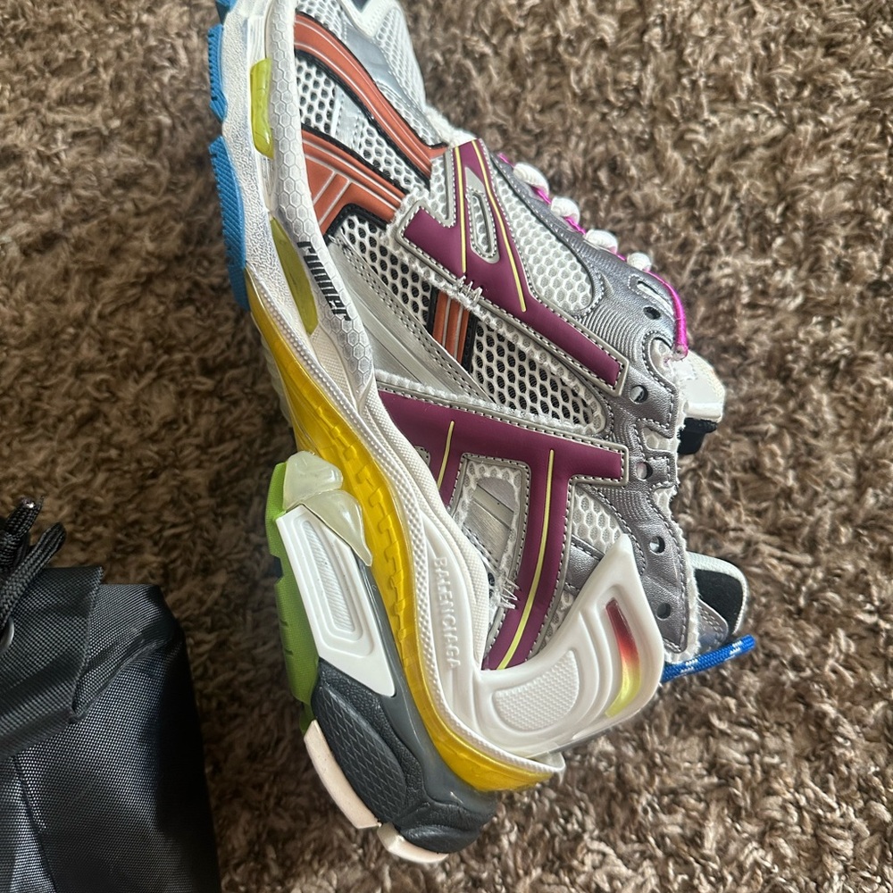 Men’s 11 Balenciaga Runner Sneakers (Multi Color) - Picture 4 of 9